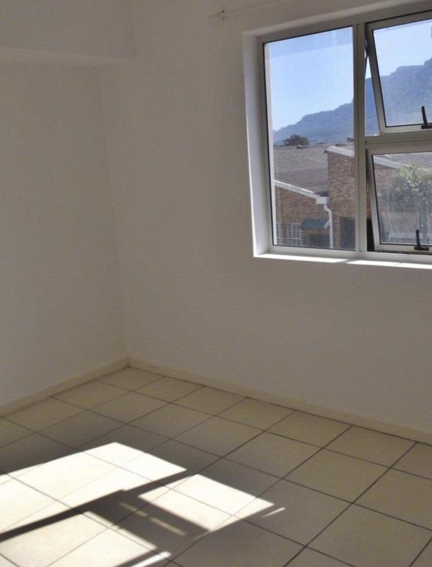 1 Bedroom Property for Sale in Kensington Western Cape